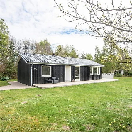 Holiday home 6 Person In Ebeltoft-by Traum *